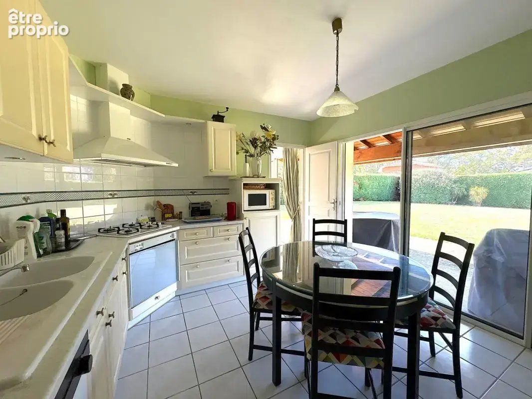 Maison contemporaine 6 pieces 156m2 avec double garage, quartier recherche - photo 11