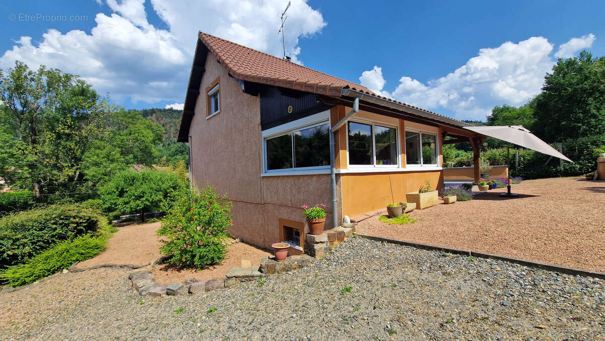Maison à RIS