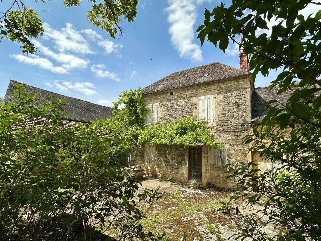 Maison à CRESSENSAC