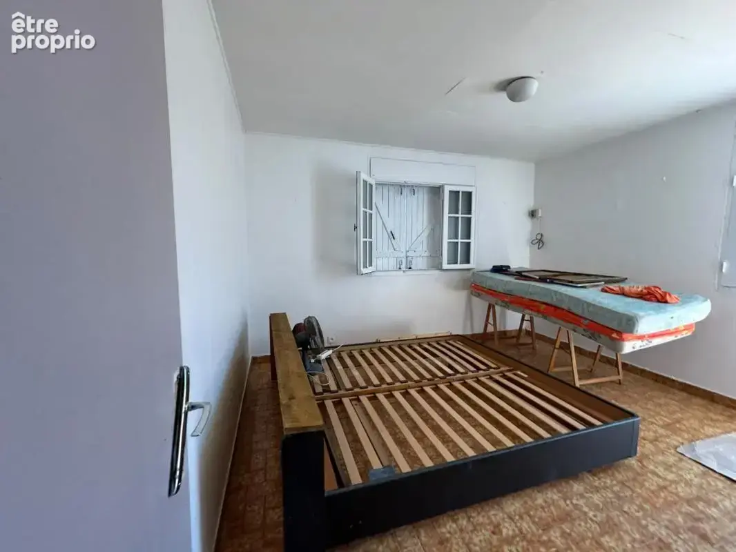 A VENDRE : Villa T8 de 200m² au Gosier (97190) - photo 9