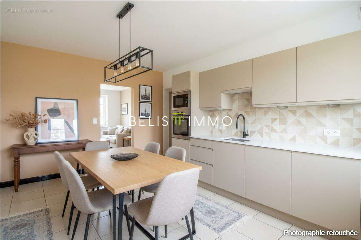 Maison à MONTLOUIS-SUR-LOIRE