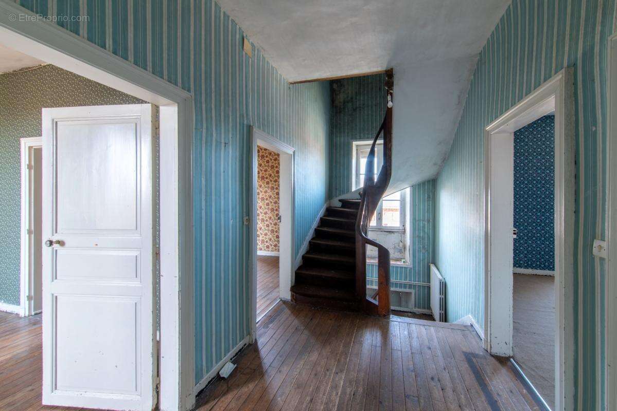 Appartement à VIHIERS