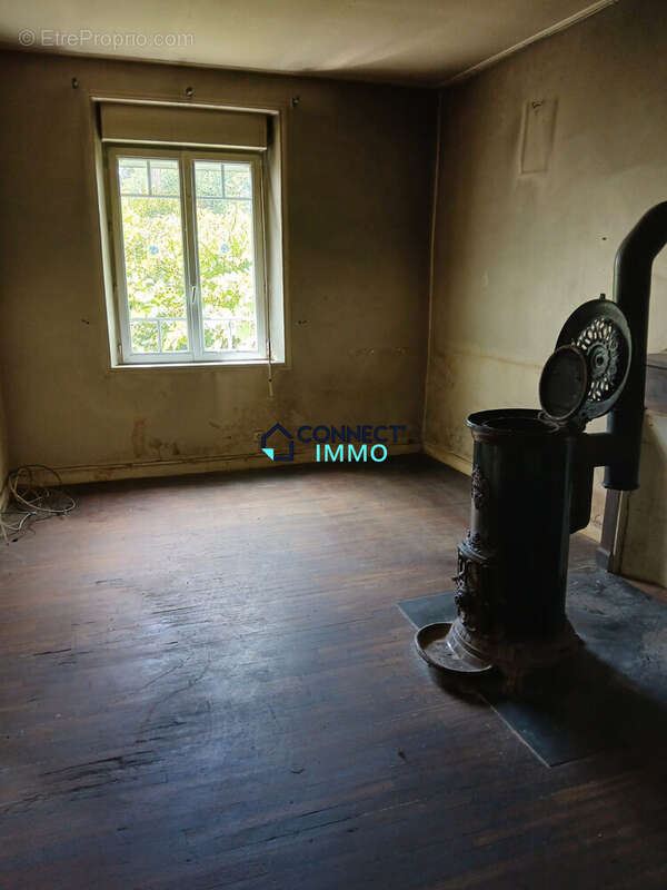 Maison 70 m² à Mael-Carhaix  - photo 4
