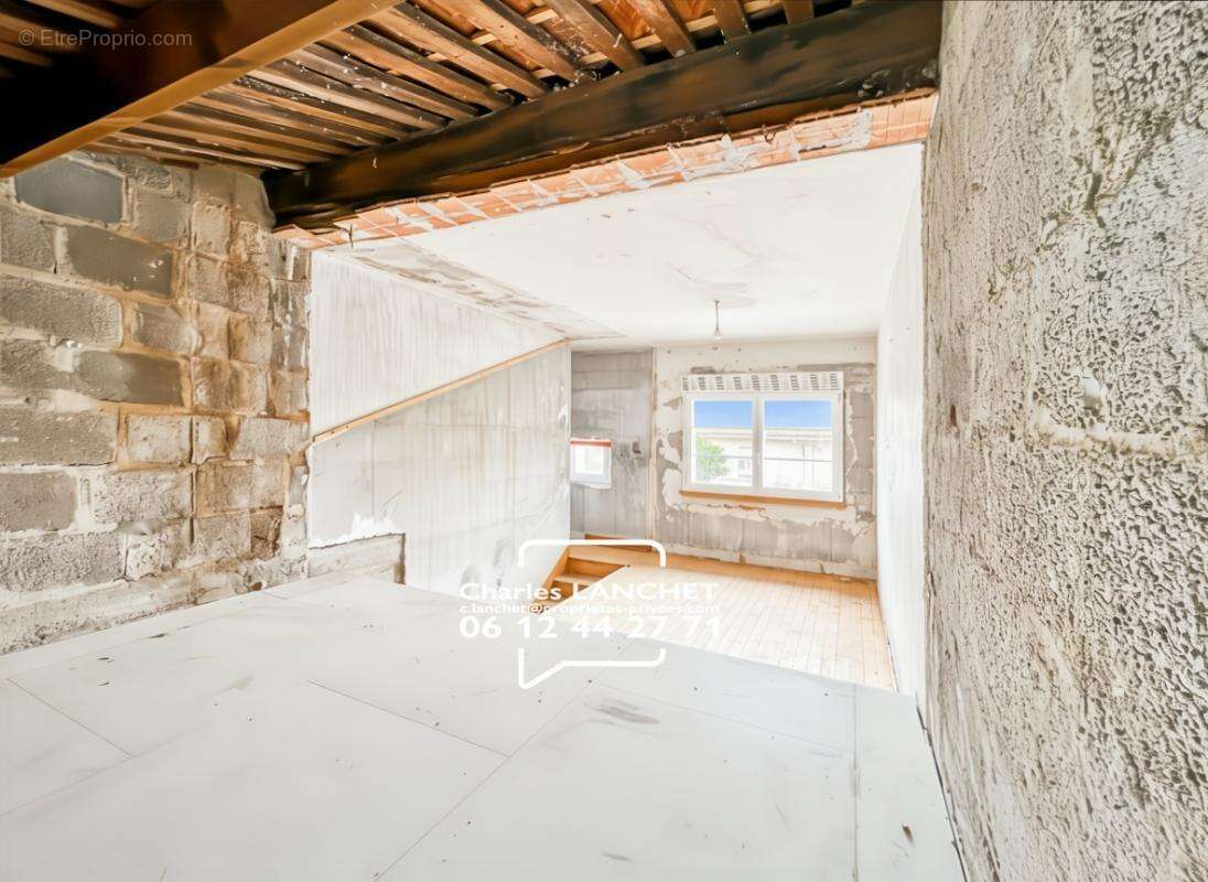 Maison à LA COURONNE