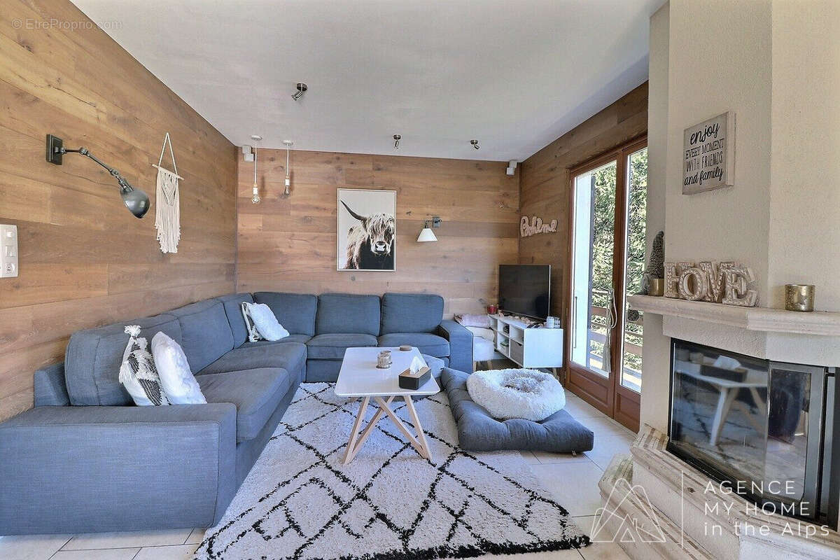 Maison à ESSERT-ROMAND