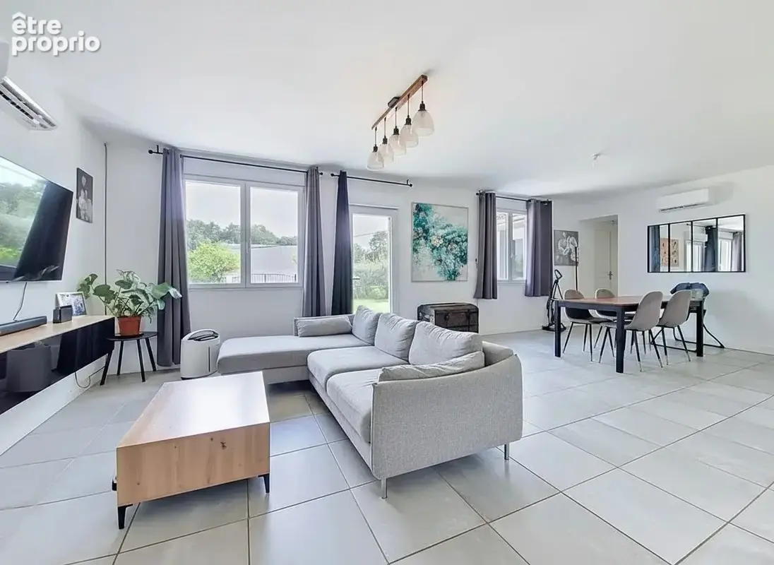 Maison 5 pièces 102 m² à vendre à Castelsarrasin (82100) - photo 1