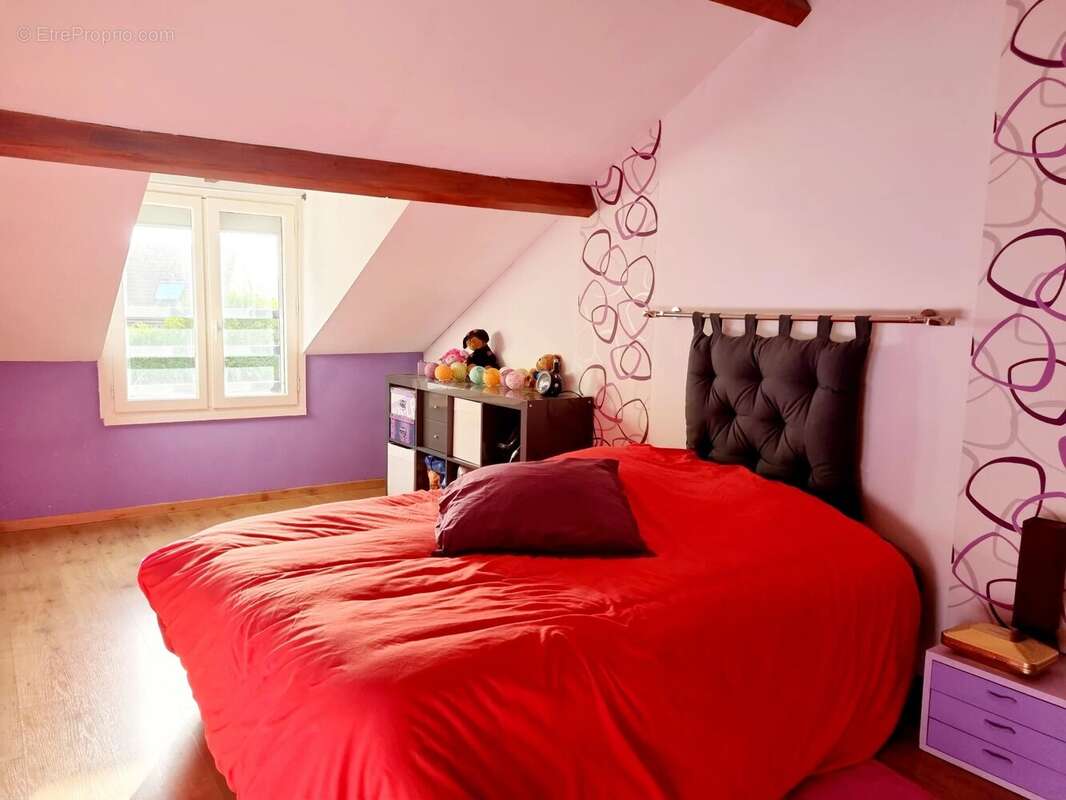 Maison à FEUCHEROLLES