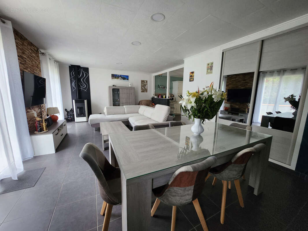 Maison à THIRE