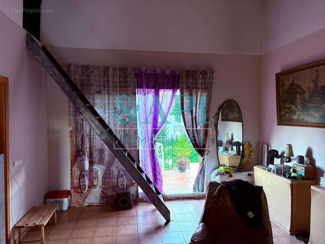 Maison à CONDAT