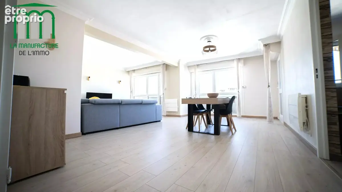 Appartement F4 de 87 m² - balcon - dernier étage - cave et garage / Monthieu prox. steel - photo 12