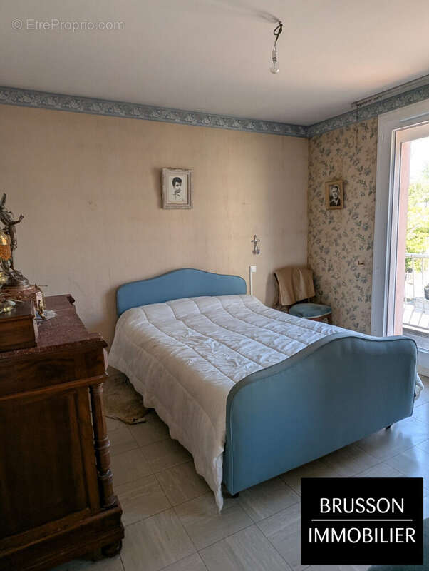 Maison 120 m² à Castres  - photo 8