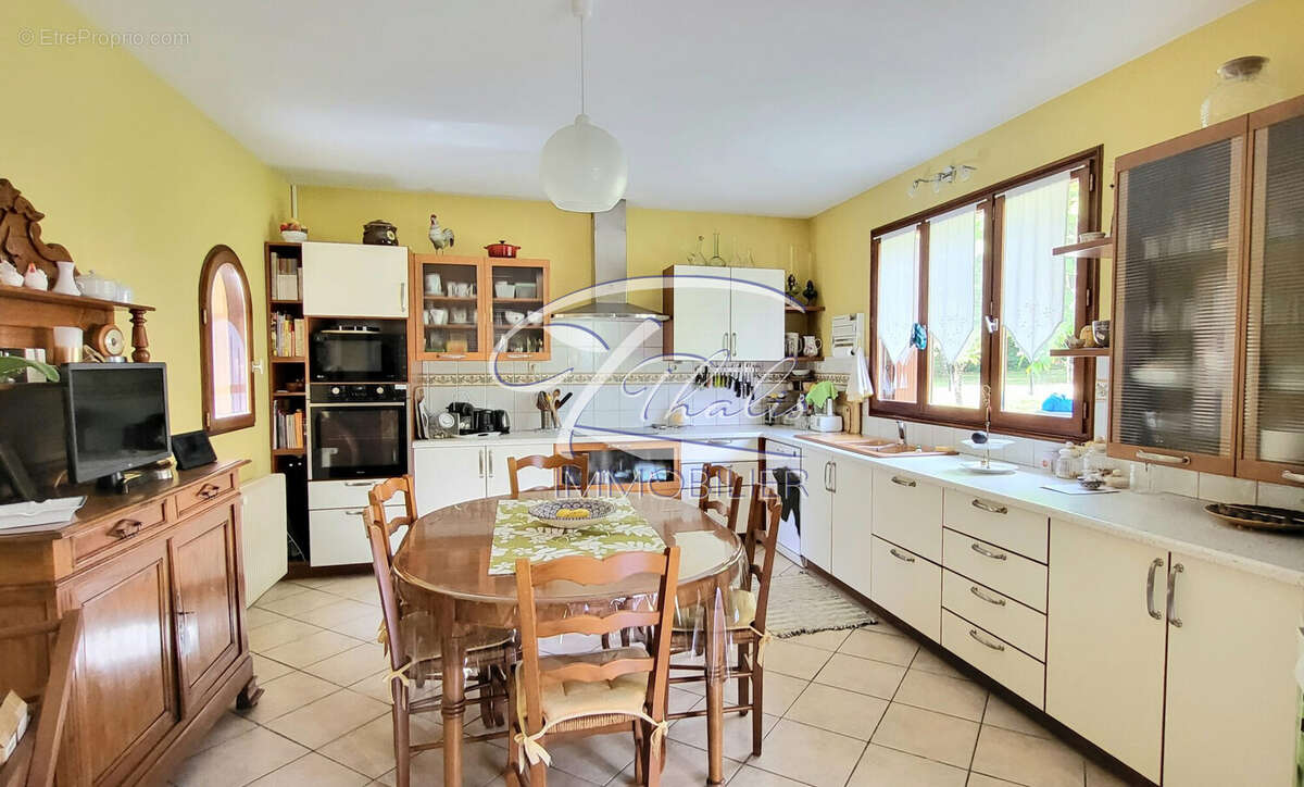 Maison à TARNES