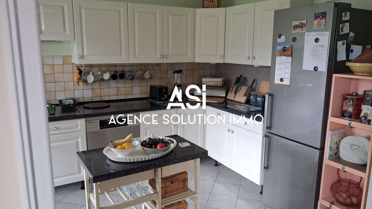 Maison à VILLAINES-LA-JUHEL