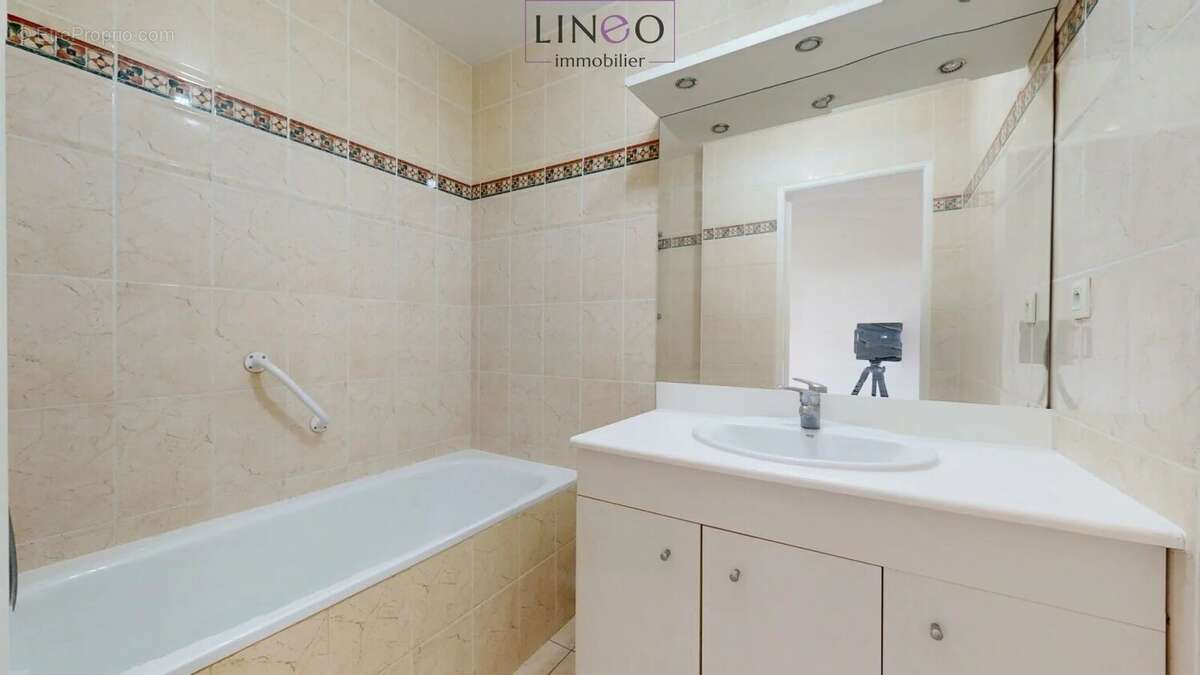 vente appartement - 4 pièce(s) - photo 15