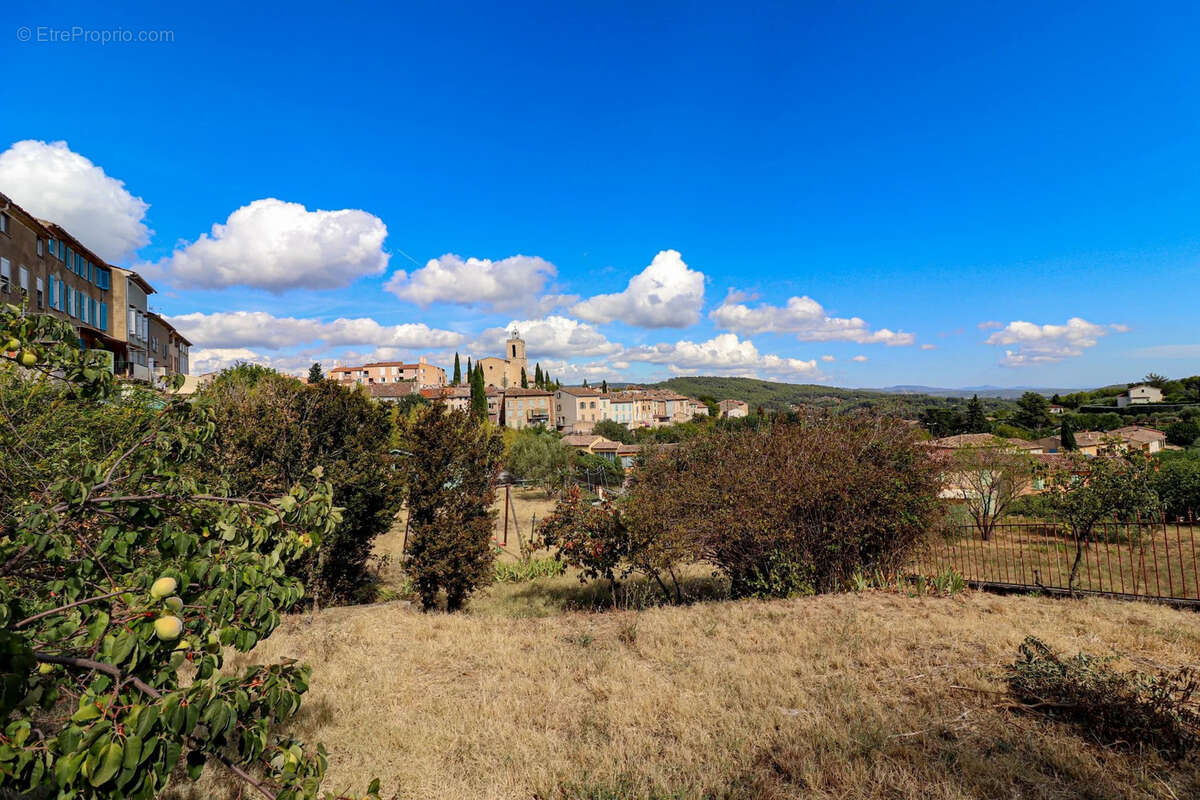 Appartement à FLAYOSC