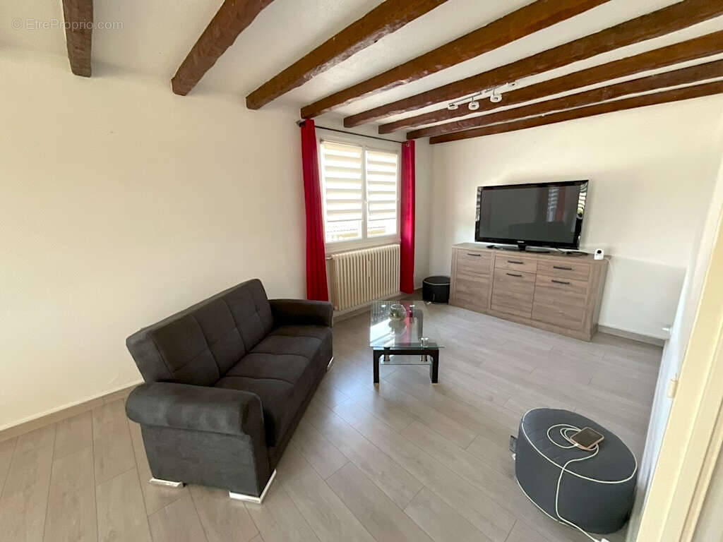 Maison Corre 5 pièces 110m2habitables 4 chambres 805m2 terrain - photo 5