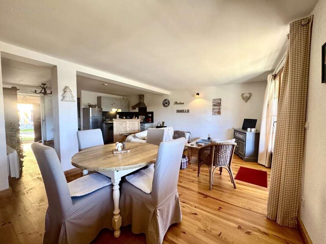 Appartement à PUYVALADOR