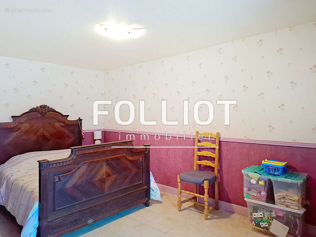 Maison à LA HAYE-DU-PUITS