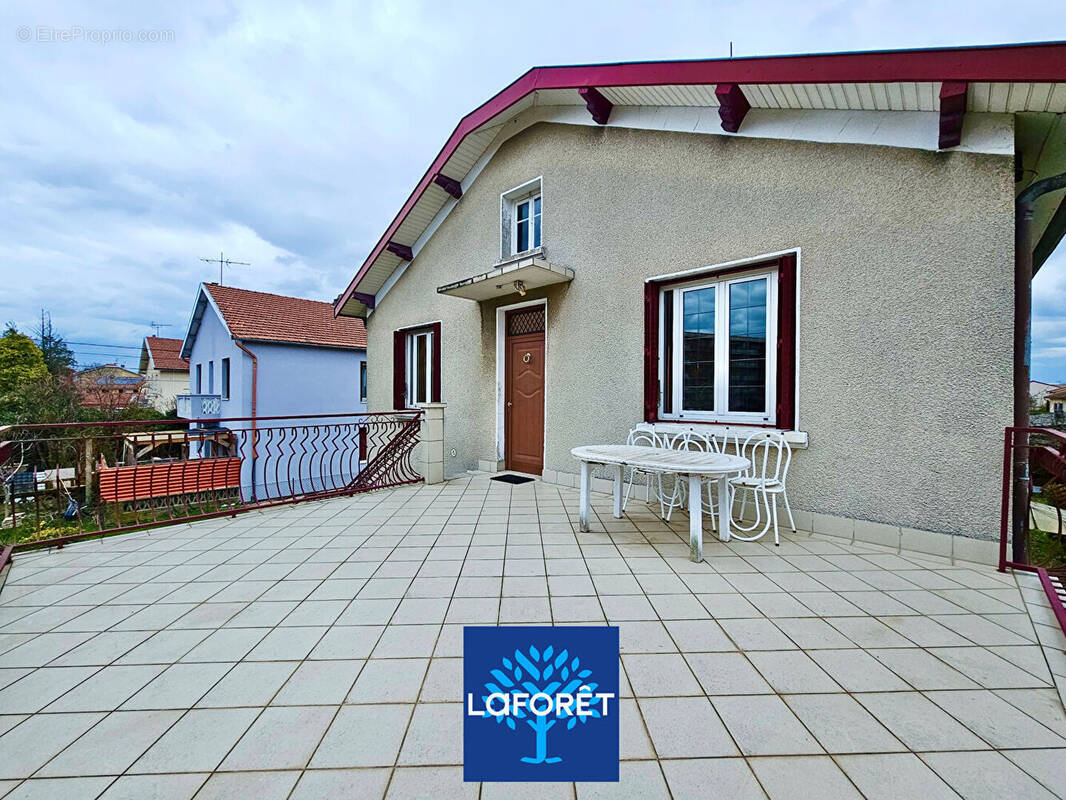 Maison à VENISSIEUX