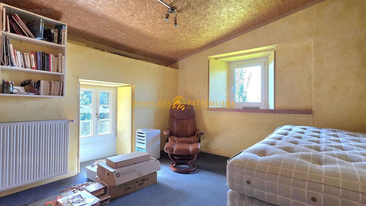 Maison à MAZEROLLES