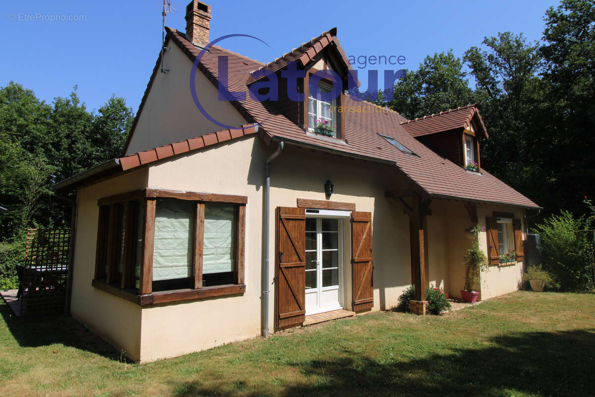 Secteur nonancourt, belle maison traditionnelle, 6 pièces, 4 chambres, 140 m2 - photo 2
