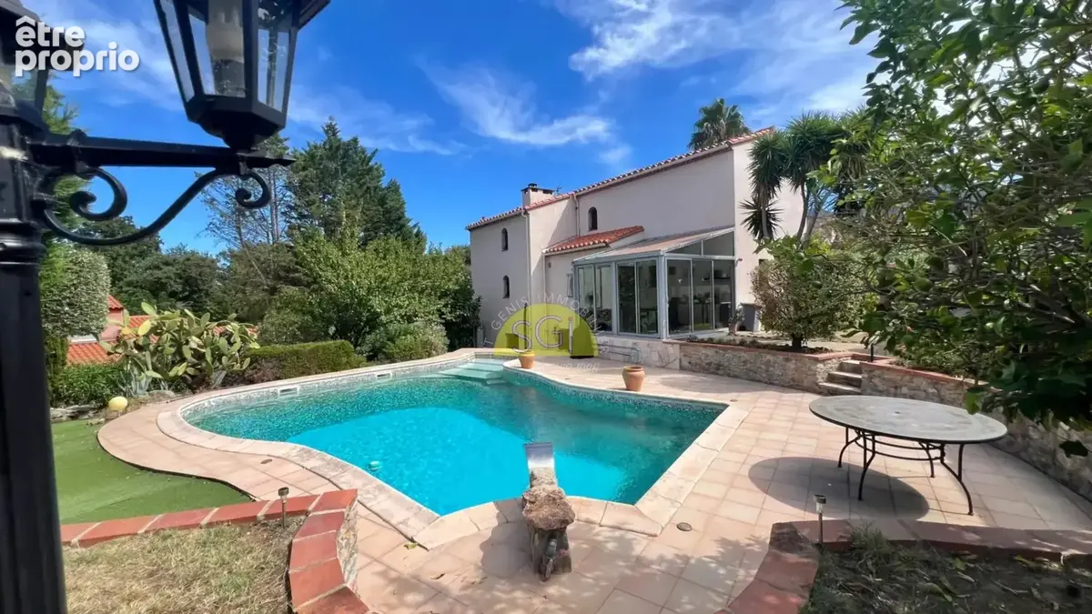 Photo Maison à Laroque-Des-Alberes au prix de 495 000€