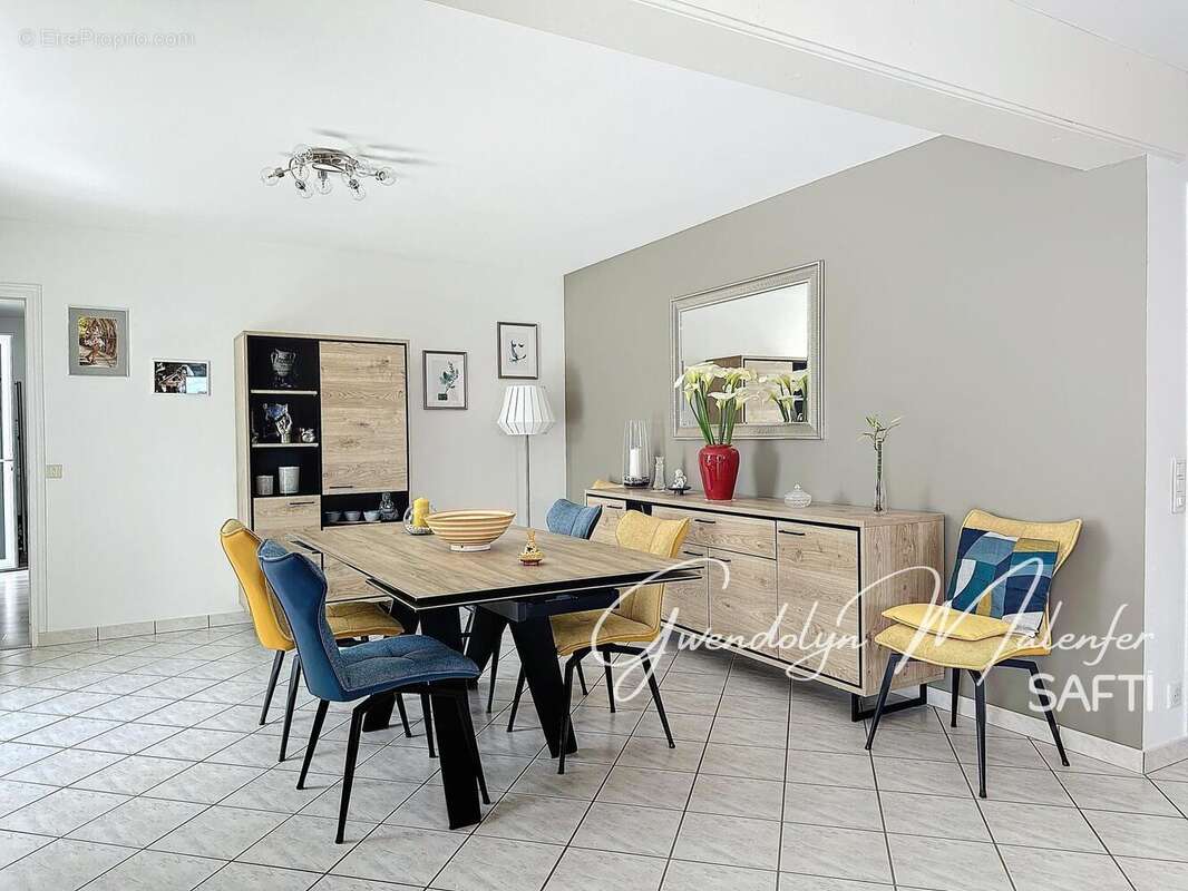 Maison 312 m² à Arc-Et-Senans  - photo 3