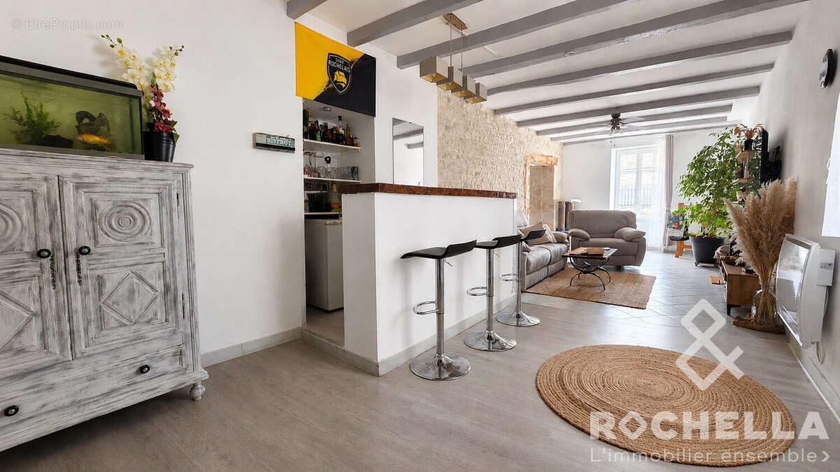 Maison 145 m² à La Villedieu  - photo 4