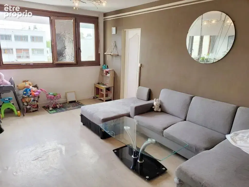 AMIENS. Bel appartement de type 4. - photo 3