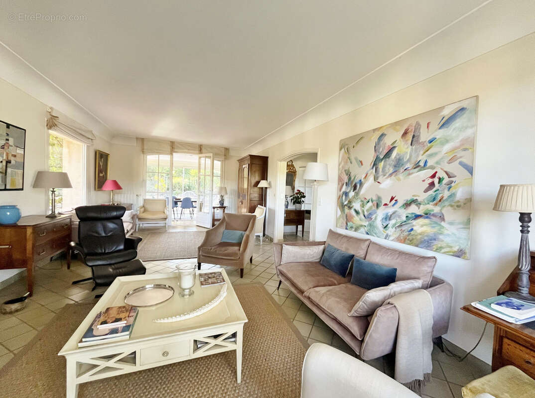 Maison à SAINT-RAPHAEL