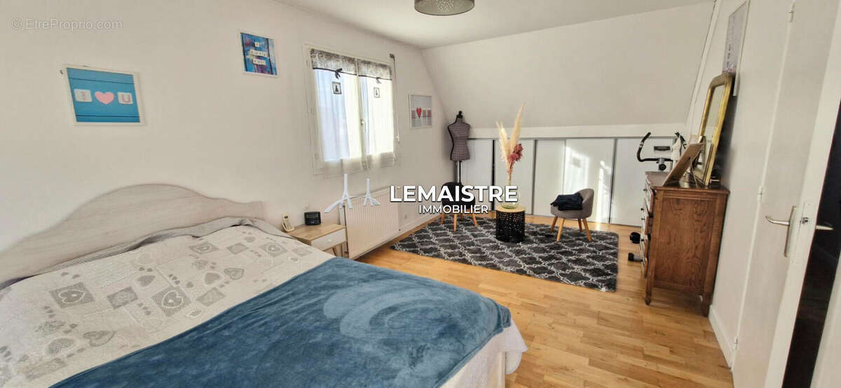 Maison à vendre - Yvetot - 160 m² - 6 chambres - Sous-sol complet - Jardin de 600 m² - photo 12