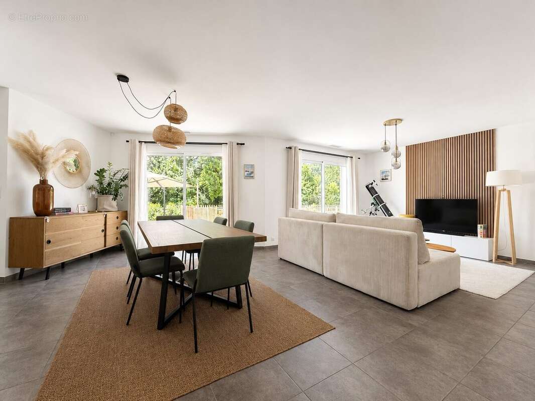 Maison 140 m² à Mons  - photo 5