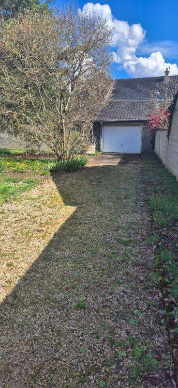 Maison à CHATELLERAULT