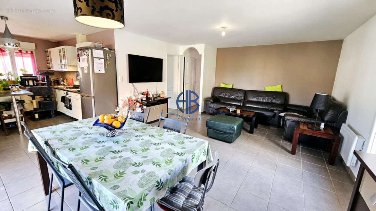 Maison à SAINT-JEAN-DE-SOUDAIN