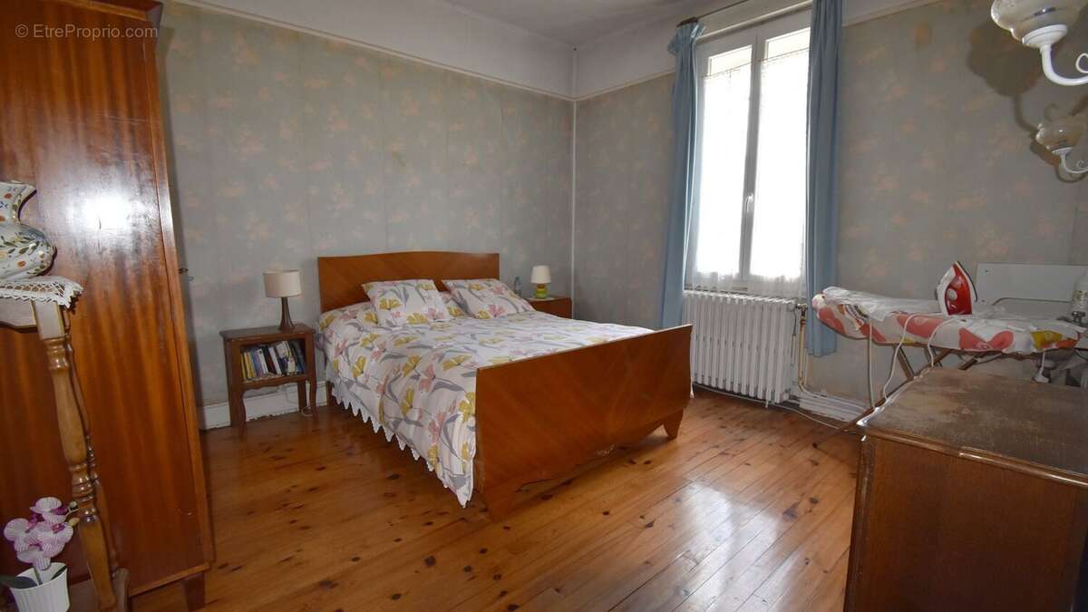 Maison à VICHY