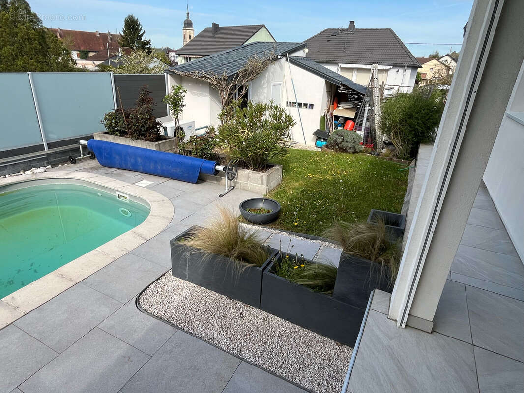 Maison à PUTTELANGE-AUX-LACS