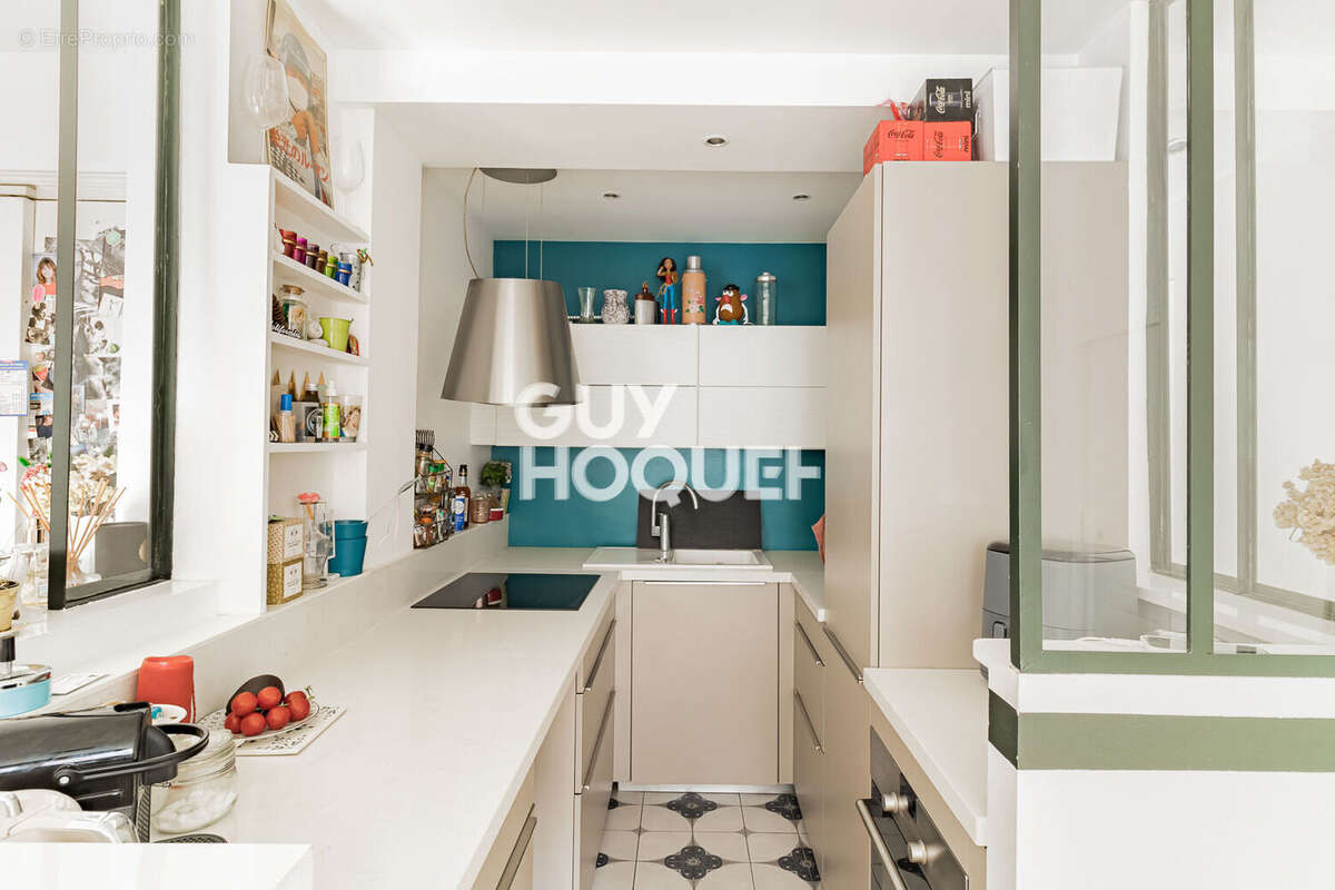 Appartement à PARIS-18E