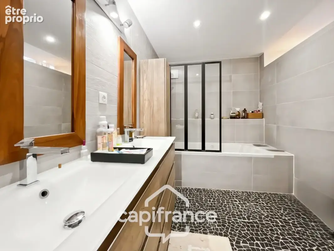 Appartement esprit maison – 164 m² – cour intérieure + box 1 voiture – rue Manessier – Nogent-sur-Marne - photo 25