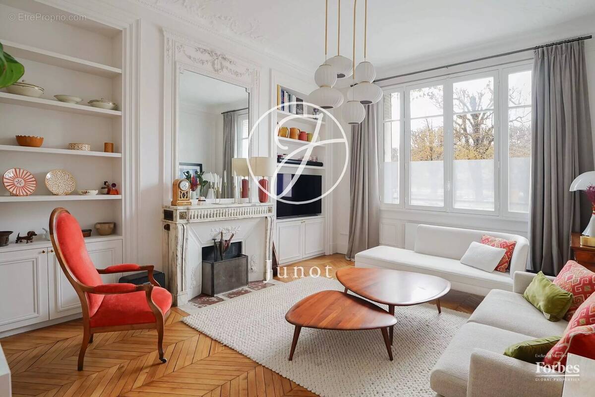 Appartement à PARIS-5E