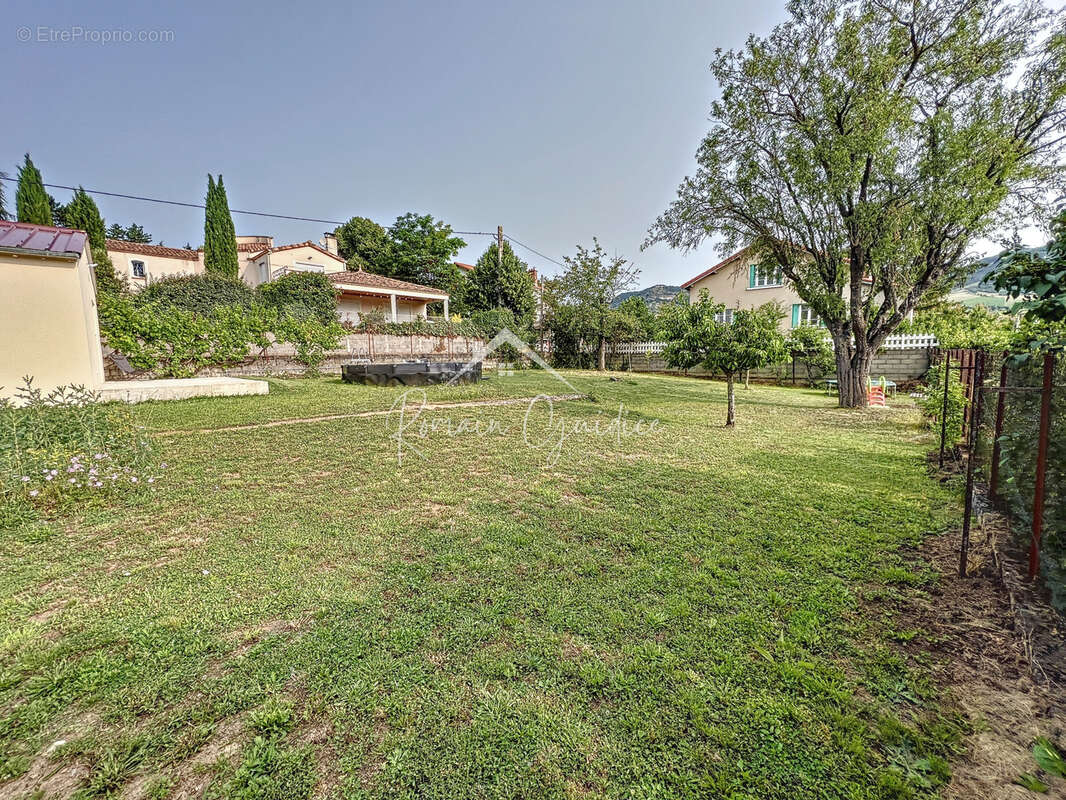 Maison plain pied type 5 de 140 m2 refaite à neuve sur son terrain divisible de 1358 m2 - photo 22