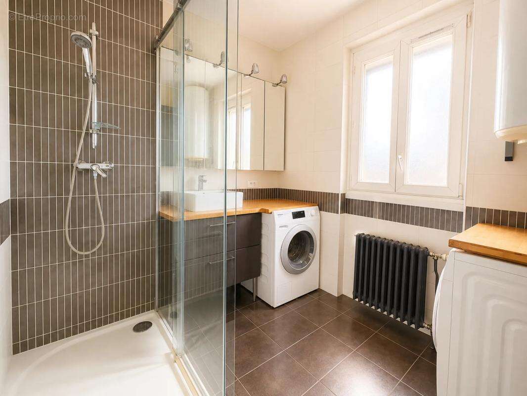 Appartement à GIVORS