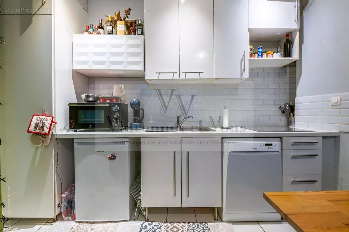 Appartement à PARIS-14E