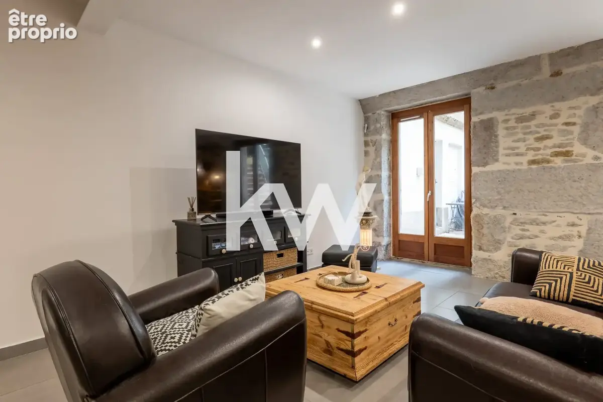 Appartement 134 m² à Roche-La-Moliere  - photo 8