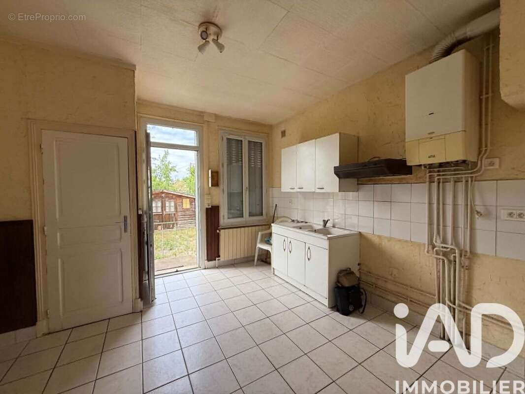 Photo 2 - Maison à MOULINS