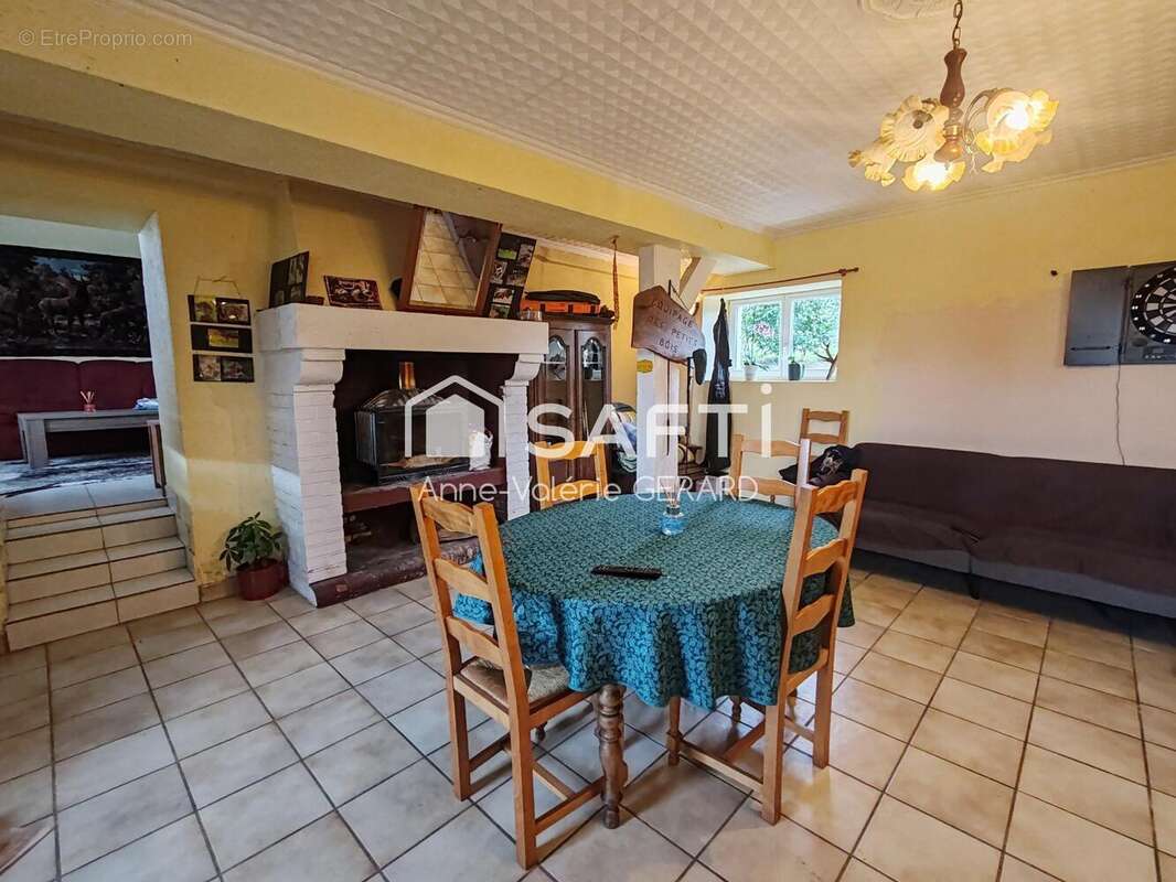 Maison 97 m² à Saint-Mars-Sur-La-Futaie  - photo 5
