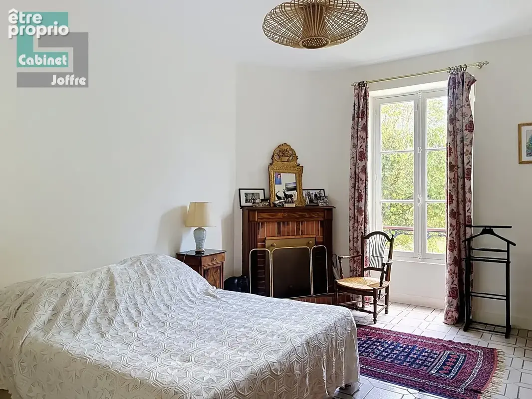 THOMERY — Maison de caractère du XIXe siècle,  Une demeure familiale pleine de charme, à deux pas du Château R - photo 10
