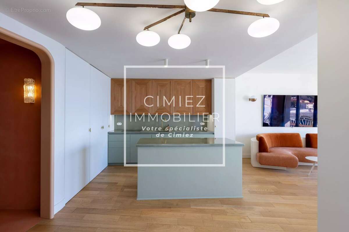 Appartement à NICE