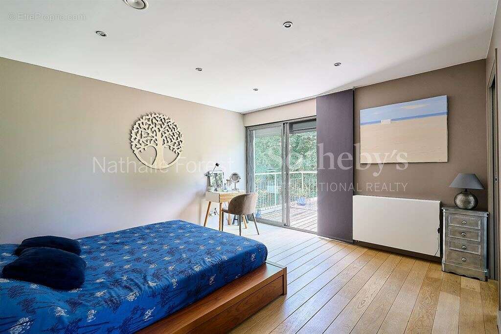 Wasquehal , 1 er rang sur golf . Exclusivité . villa cubique 3ch . Piscine couverte . garage - photo 15