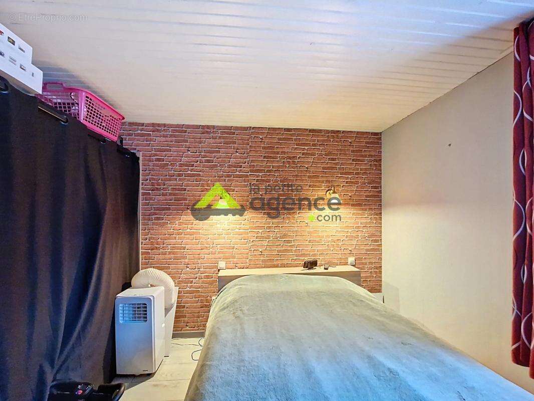 Maison à SAINT-VAURY