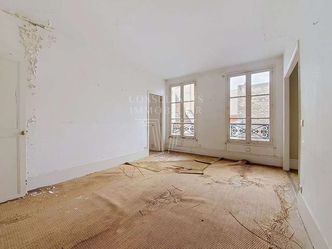 Appartement à PARIS-6E